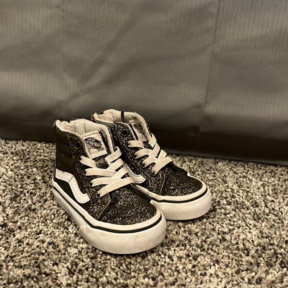 Baby girl gold glitter vans high tops. Size 4.